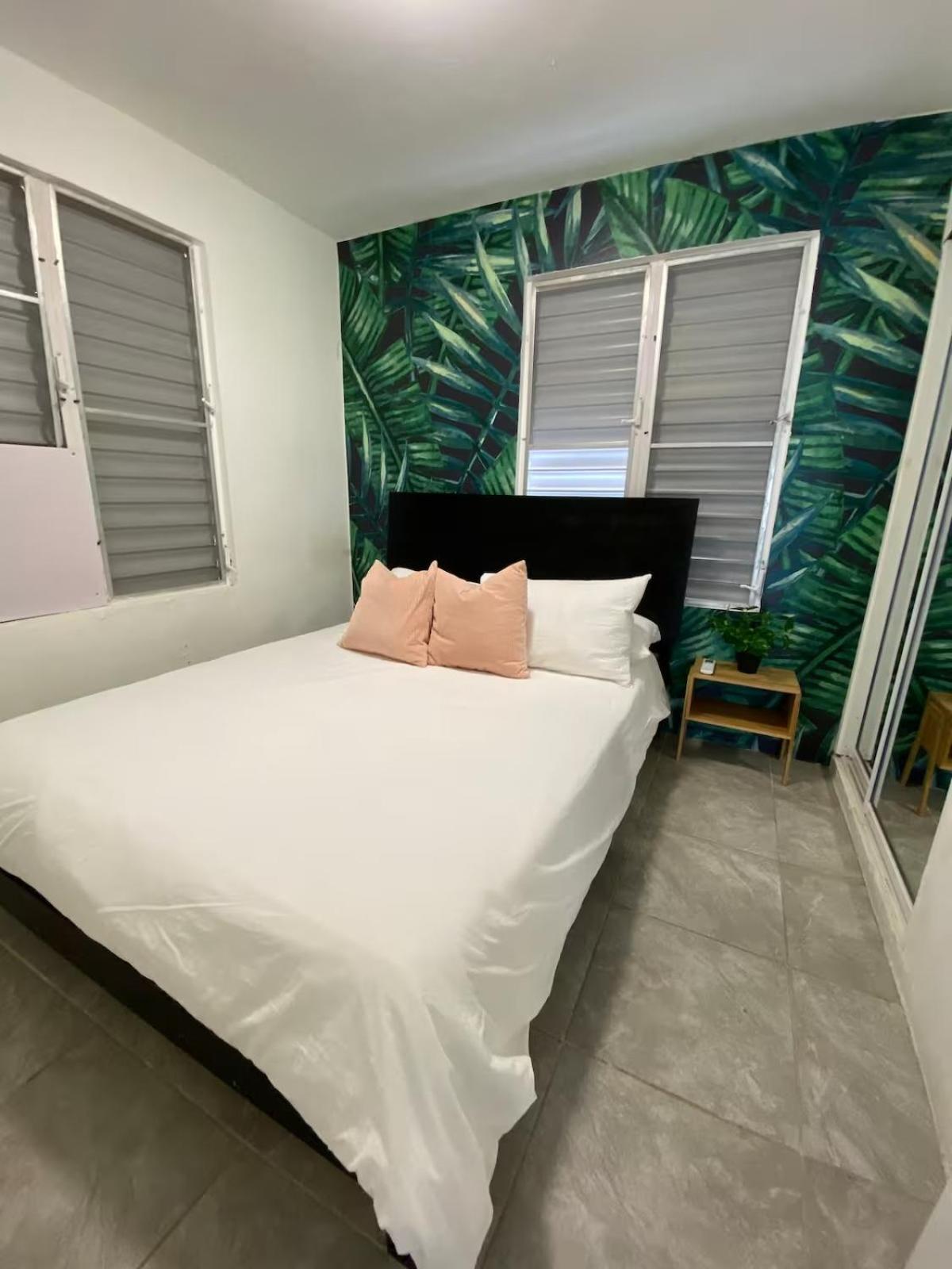 Tropical Getaway Aguadilla Exterior foto