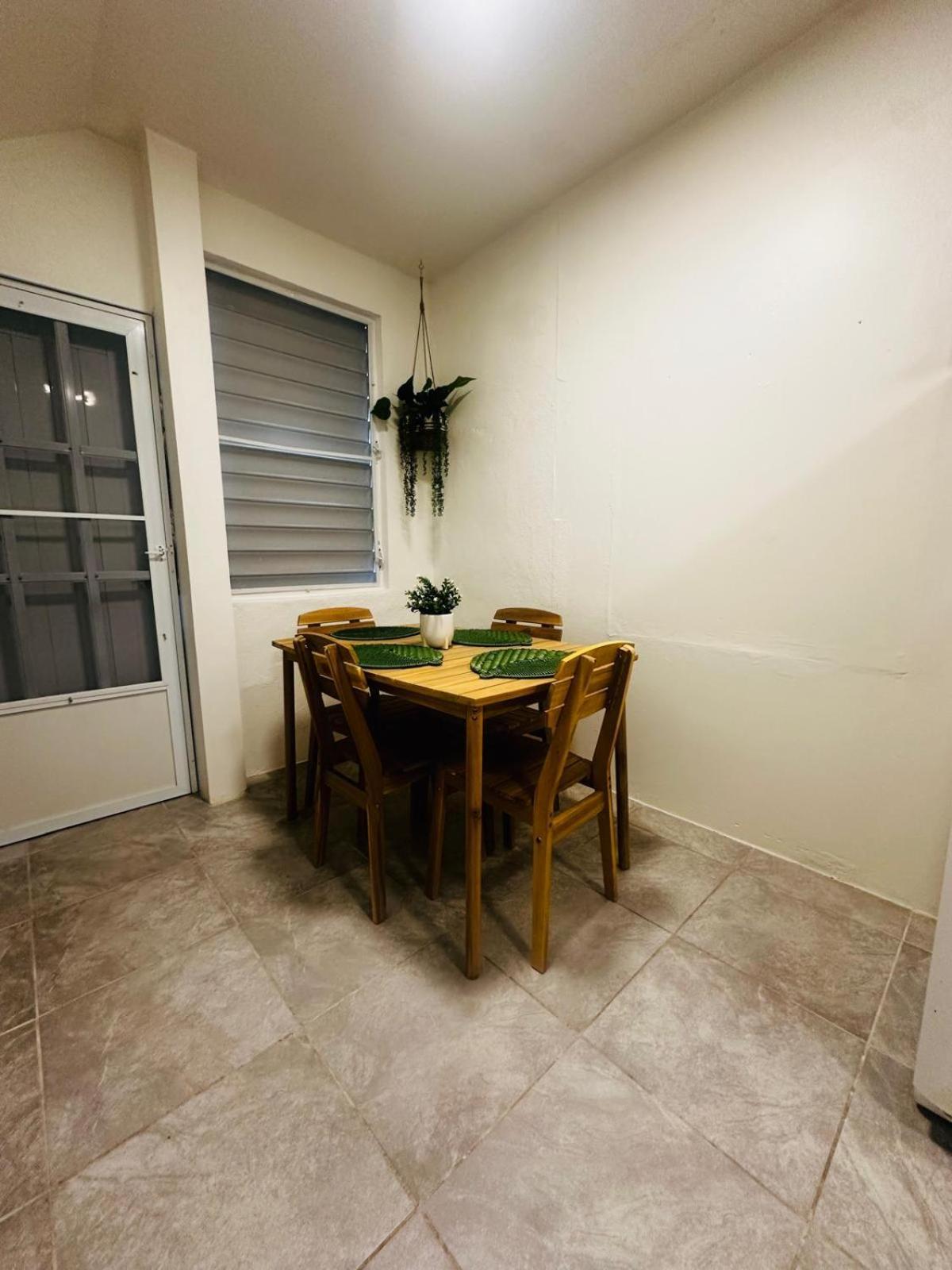 Tropical Getaway Aguadilla Exterior foto